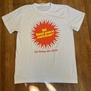 Vintage 1988 Heatwave Survivor London Free Press Tee